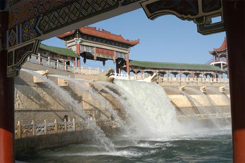 徒步西安的兩條經(jīng)典線路 無限風光在險峰1.jpg